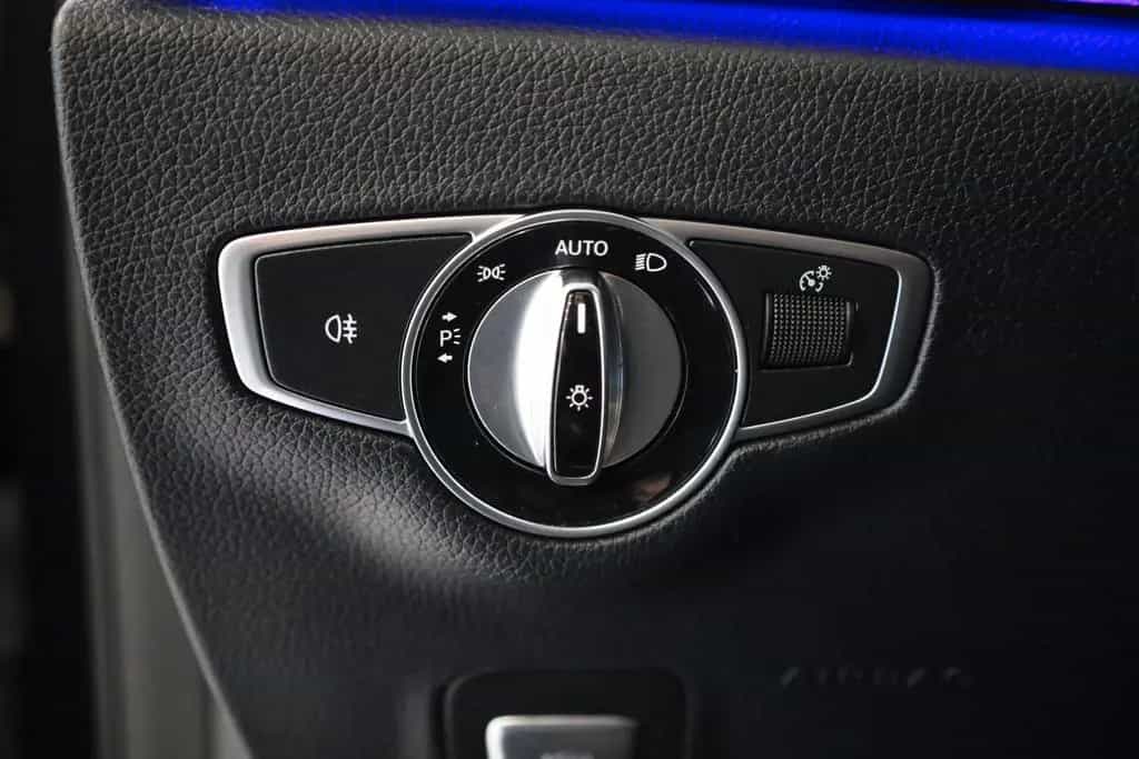 Mercedes-Benz E-Class 400d Lim.4M AMG-Line,LED,MBUX,Pano,Air,ACC,360 09/2018-photo-35