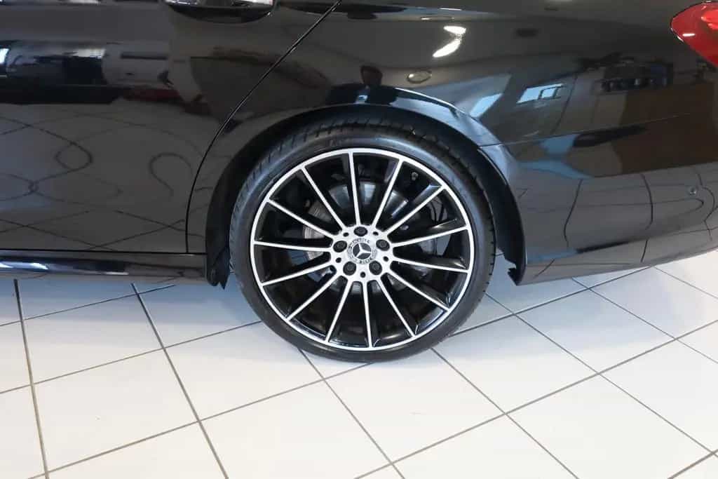 Mercedes-Benz E-Class 400d Lim.4M AMG-Line,LED,MBUX,Pano,Air,ACC,360 09/2018-photo-44