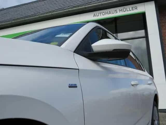 Skoda Kamiq Clever 1.0 TSI 81kW beh. FS PDC RFK LED 12/2021-photo-4
