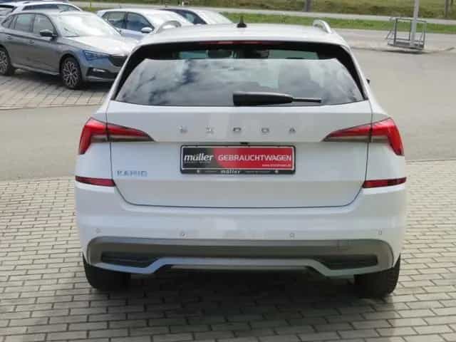 Skoda Kamiq Clever 1.0 TSI 81kW beh. FS PDC RFK LED 12/2021-photo-8