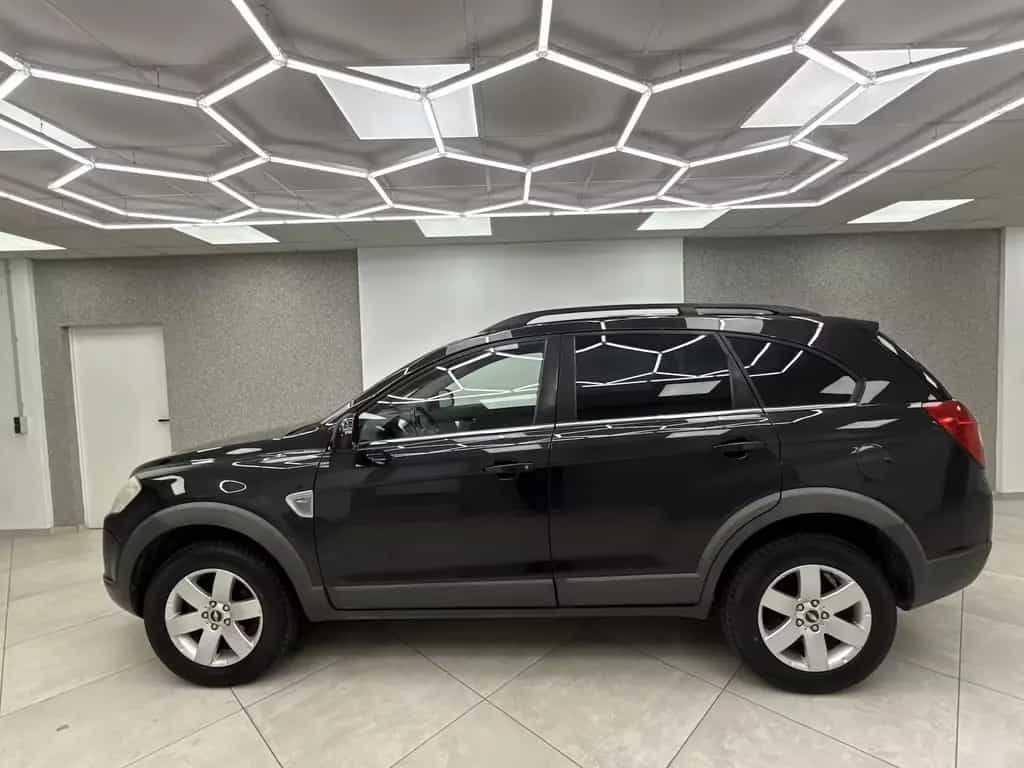 Chevrolet Captiva 2.4l 7 Sitzer AHK T-Leder 1. Hand 06/2009-photo-2
