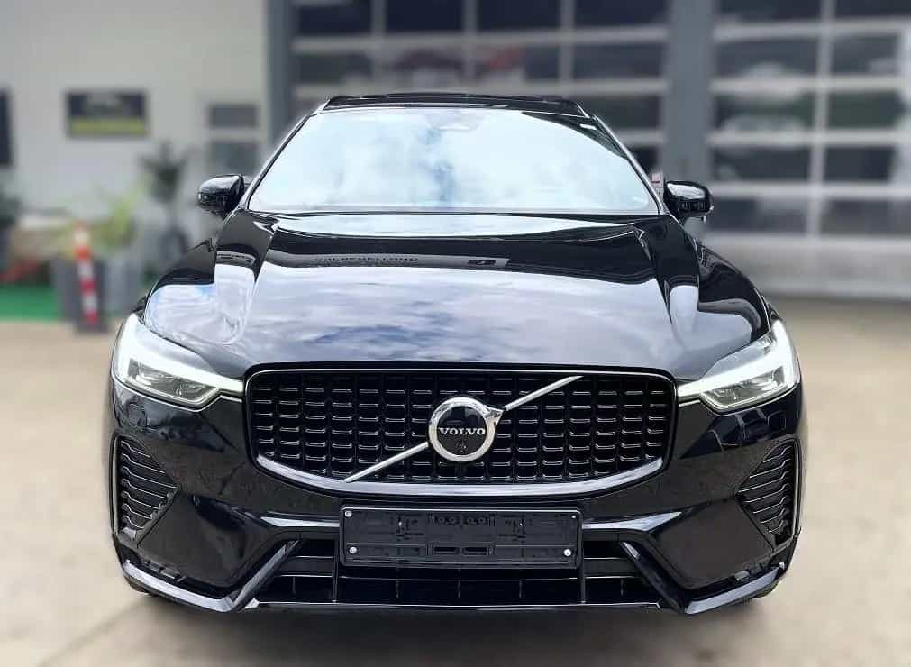 Volvo XC60 B4 D*PLUS DARK*AHK|ST.HZG|PANO|360|ACC|H&K| 08/2022-photo-10