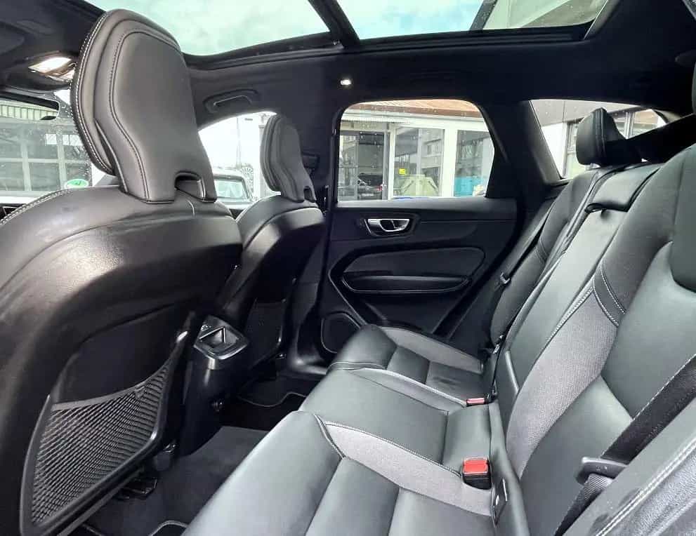 Volvo XC60 B4 D*PLUS DARK*AHK|ST.HZG|PANO|360|ACC|H&K| 08/2022-photo-16