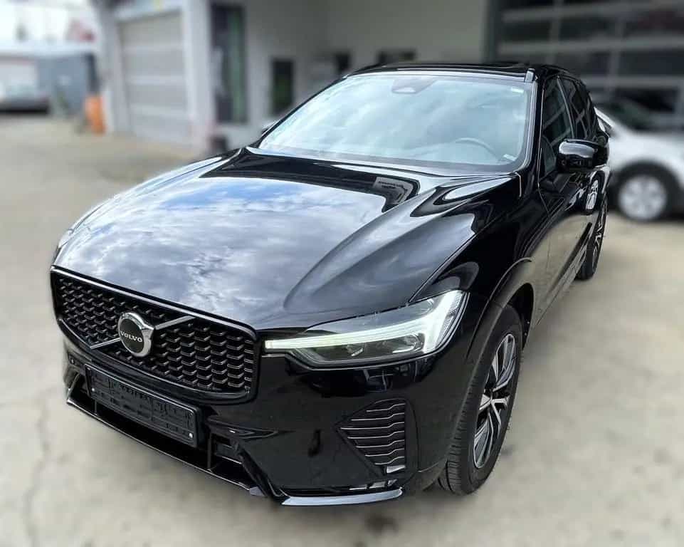 Volvo XC60 B4 D*PLUS DARK*AHK|ST.HZG|PANO|360|ACC|H&K| 08/2022-photo-9