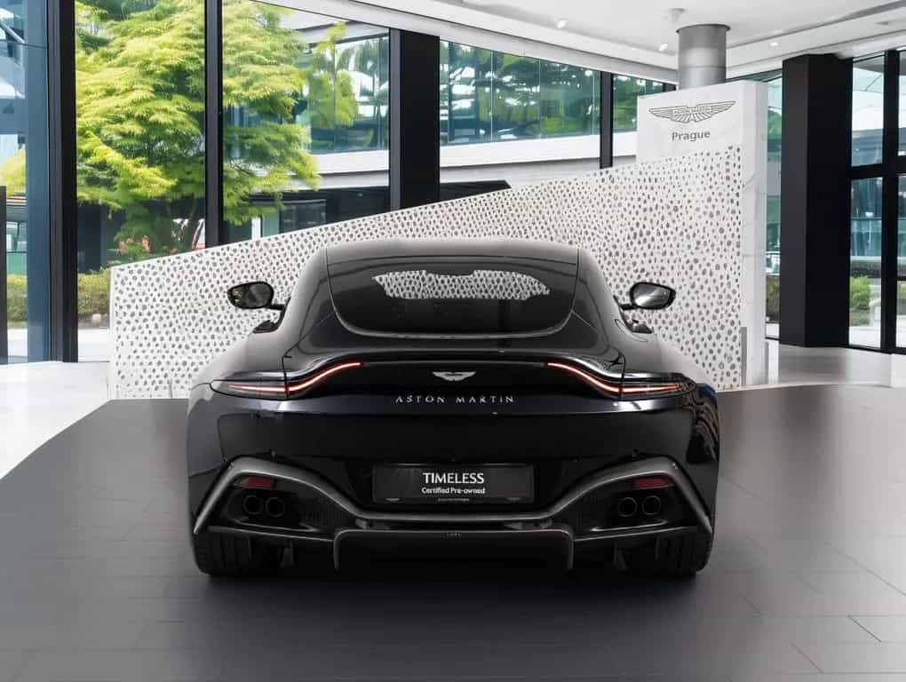 Aston Martin V8 Vantage 4.0 V8 05/2022-photo-3