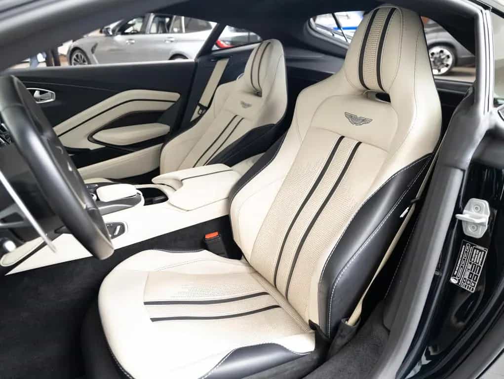 Aston Martin V8 Vantage 4.0 V8 05/2022-photo-9