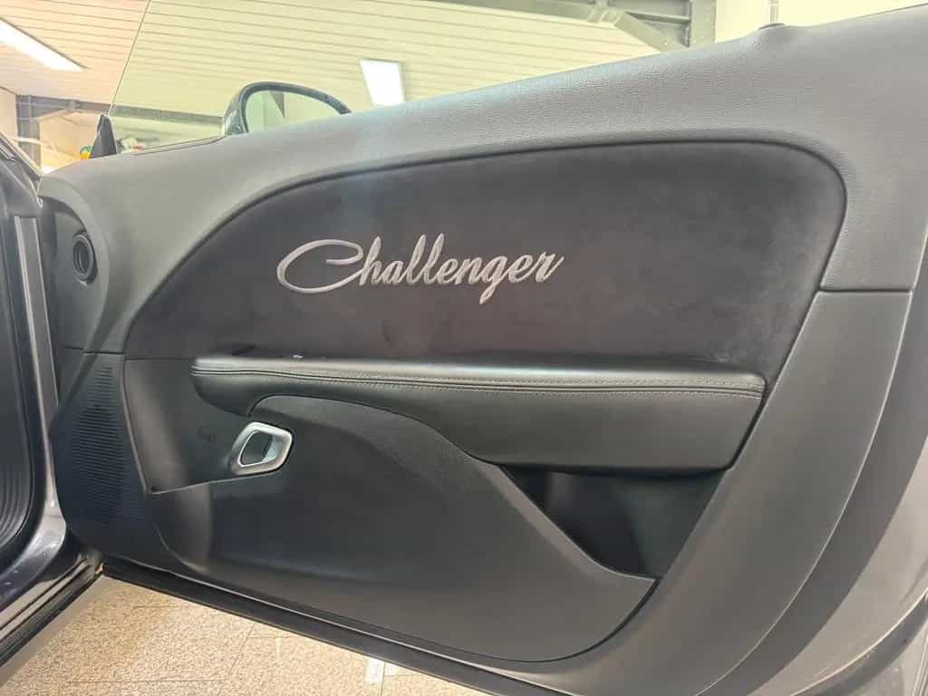 Dodge Challenger 5.7L V8 HEMI *Keyless*CarPlay*Kamera 07/2019-photo-13