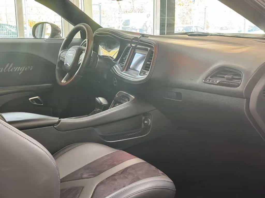 Dodge Challenger 5.7L V8 HEMI *Keyless*CarPlay*Kamera 07/2019-photo-15