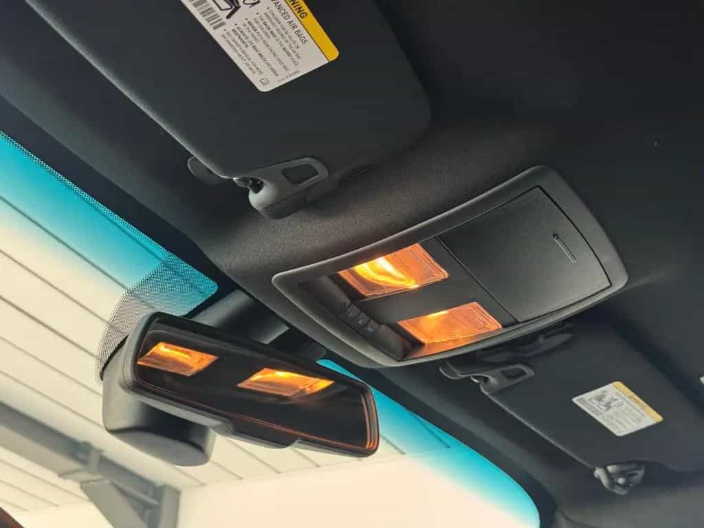 Dodge Challenger 5.7L V8 HEMI *Keyless*CarPlay*Kamera 07/2019-photo-27