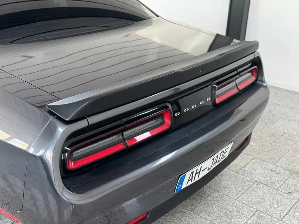 Dodge Challenger 5.7L V8 HEMI *Keyless*CarPlay*Kamera 07/2019-photo-43