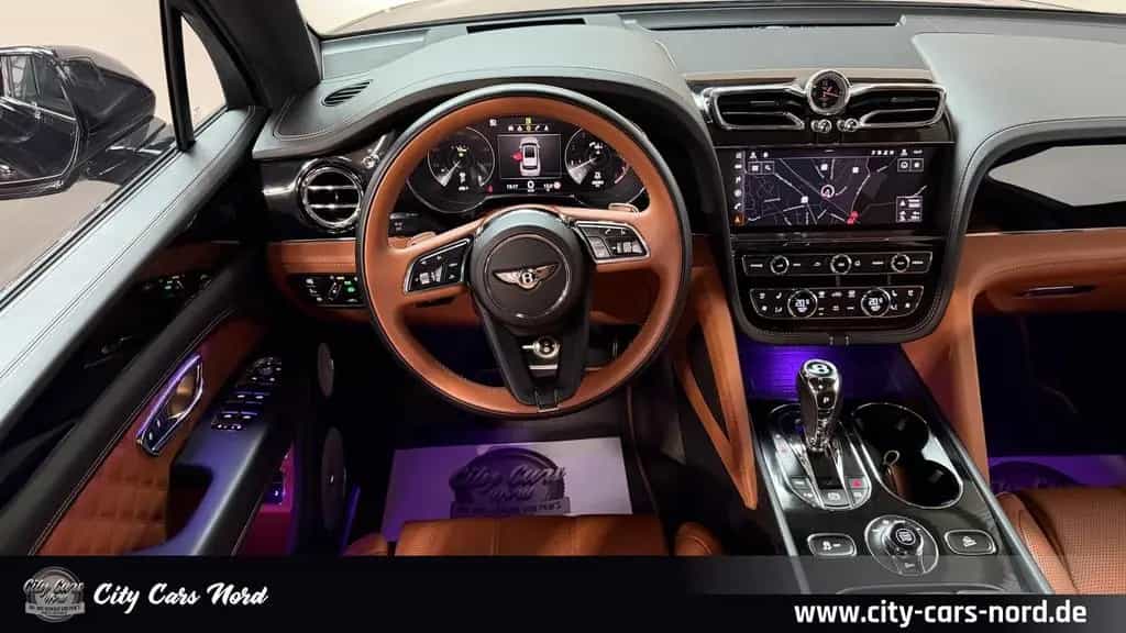 Bentley Bentayga Azure 4.0 V8 4WD COMFORT SPEC+FOND 12/2022-photo-14