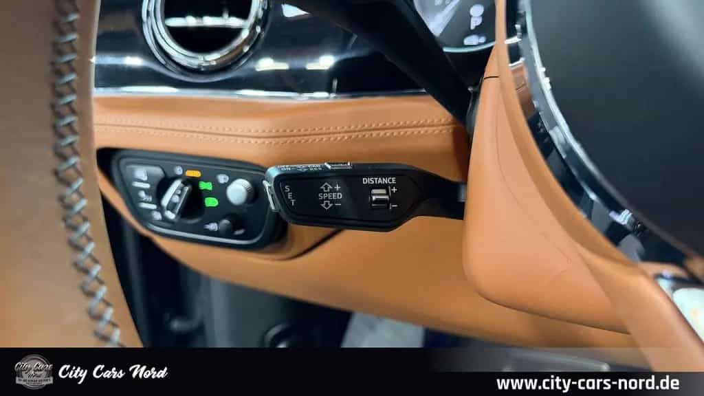 Bentley Bentayga Azure 4.0 V8 4WD COMFORT SPEC+FOND 12/2022-photo-15