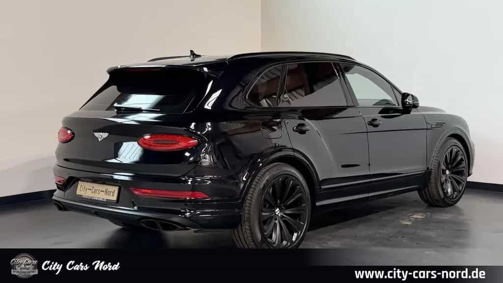 Bentley Bentayga Azure 4.0 V8 4WD COMFORT SPEC+FOND 12/2022-photo-3