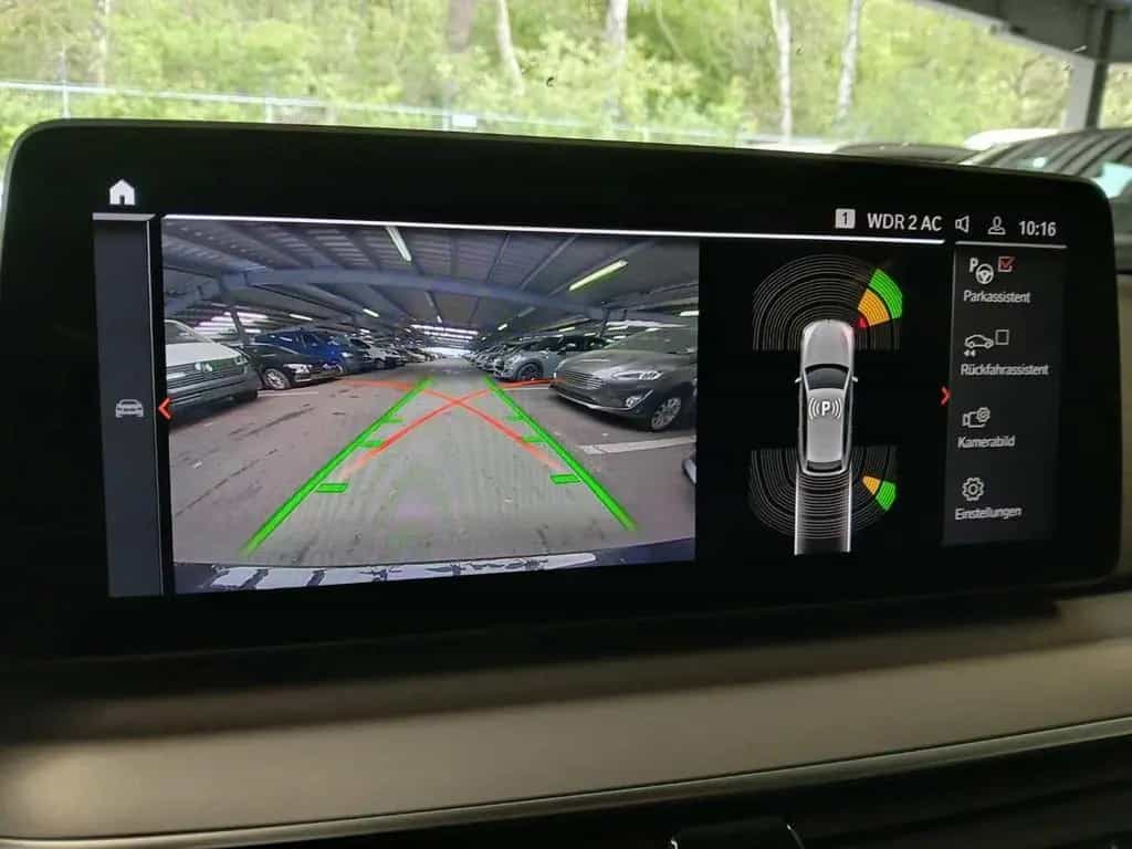 BMW 5 Series 520 d Touring Business RFK Navi DAB Sitzh. 1.Hd. 01/2022-photo-11