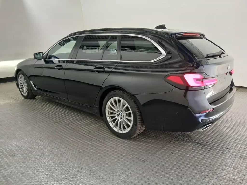 BMW 5 Series 520 d Touring Business RFK Navi DAB Sitzh. 1.Hd. 01/2022-photo-14