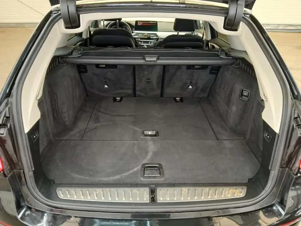 BMW 5 Series 520 d Touring Business RFK Navi DAB Sitzh. 1.Hd. 01/2022-photo-3