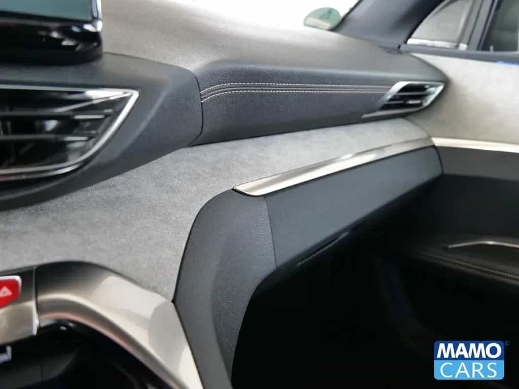 Peugeot 3008 1.2 PureTech 130 GT PANO/Totwinkel/CAM/ACC 02/2023-photo-26