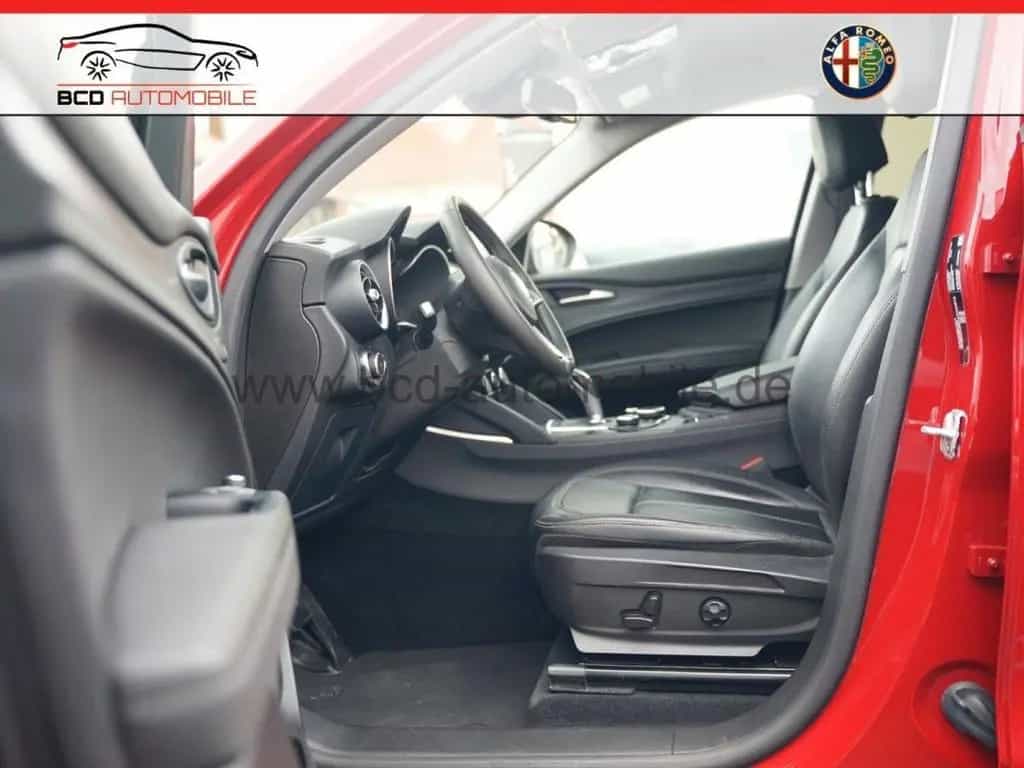 Alfa Romeo Stelvio Super Q4*VELOCE*AHK*NAVI*VOLL-LEDER*APPL 07/2020-photo-11