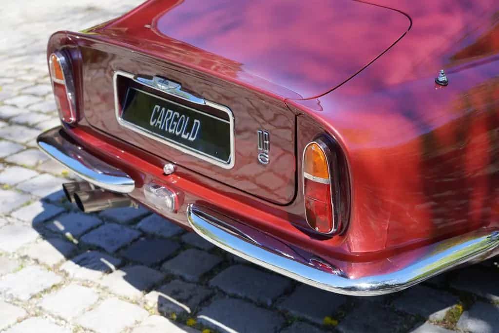 Aston Martin DB6 Vantage, Matching Numbers! 04/1967-photo-11