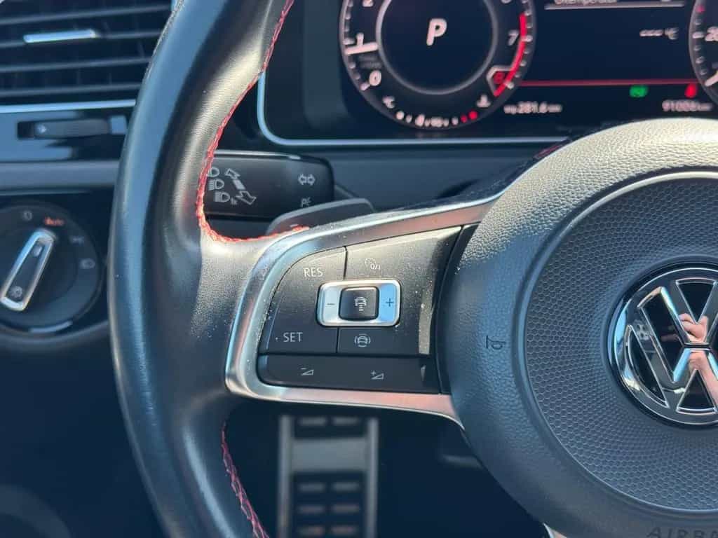 Volkswagen Golf VII GTI Performance+PANO+DCC+KAMERA+DYNAUDI 12/2019-photo-17