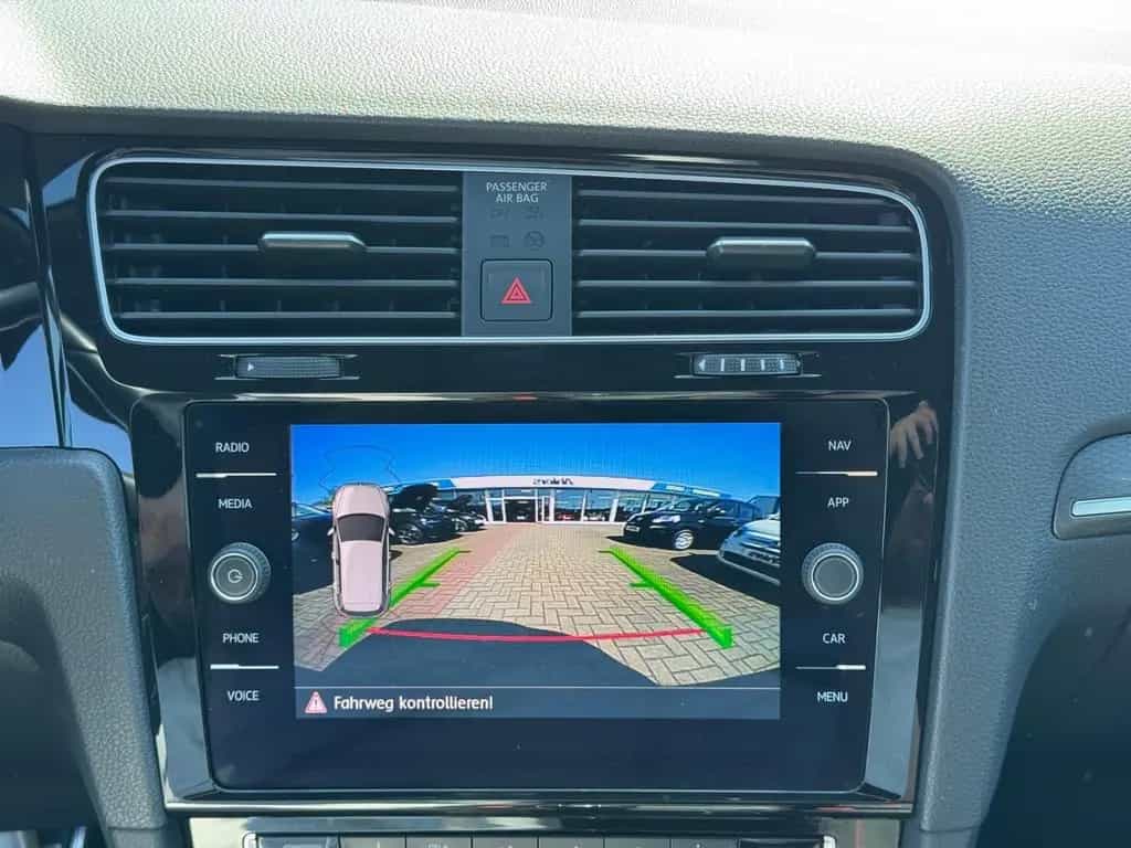 Volkswagen Golf VII GTI Performance+PANO+DCC+KAMERA+DYNAUDI 12/2019-photo-26