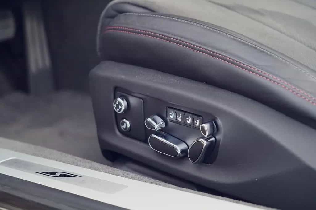 Bentley Continental GTC 4.0 V8 S / Rotating display / 1e 06/2023-photo-23