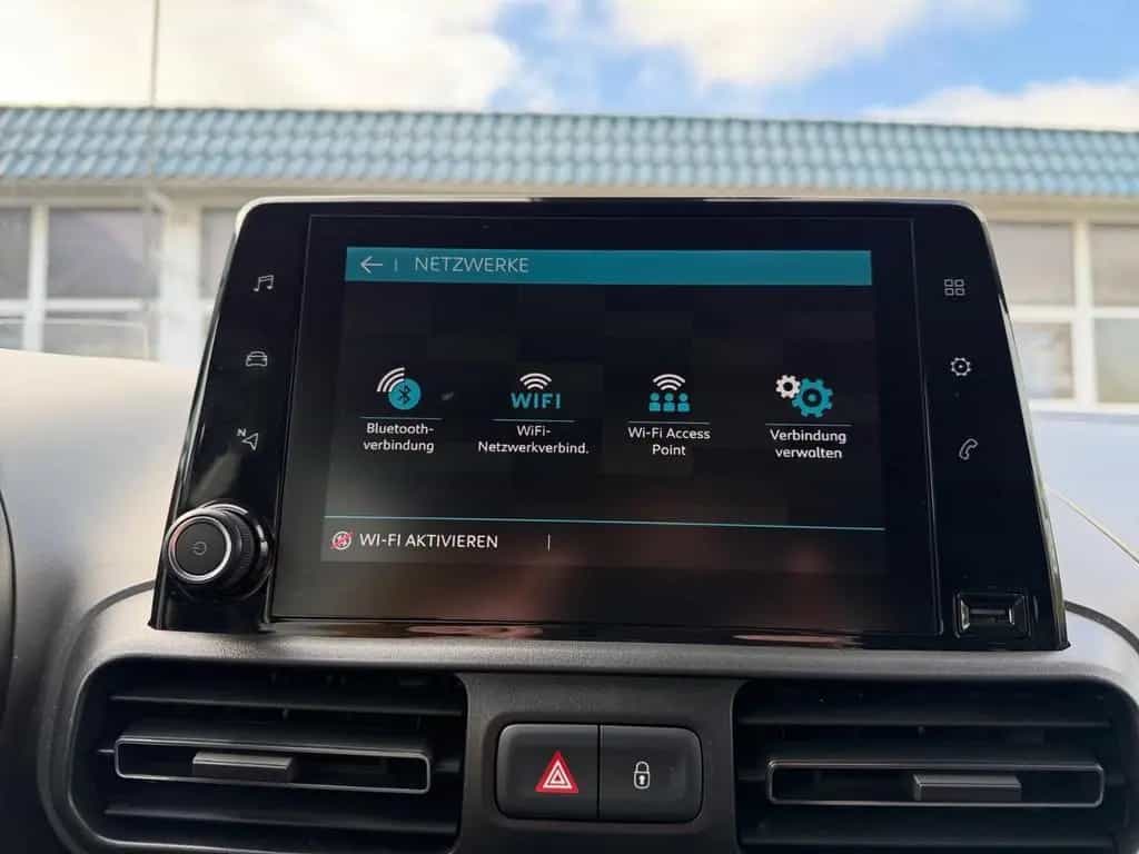 Citroën Berlingo Shine M Navi AHK Head Up SHZ 03/2020-photo-30