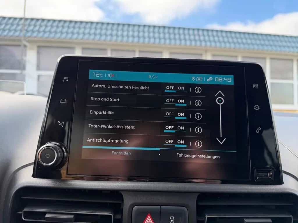 Citroën Berlingo Shine M Navi AHK Head Up SHZ 03/2020-photo-31