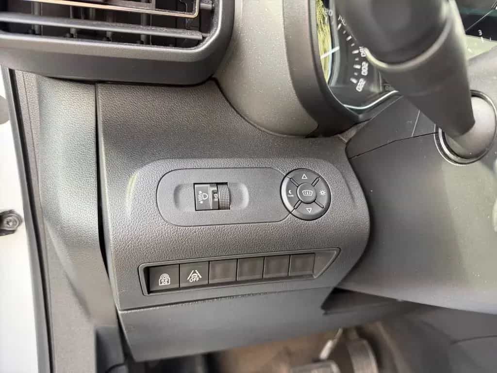 Citroën Berlingo Shine M Navi AHK Head Up SHZ 03/2020-photo-34
