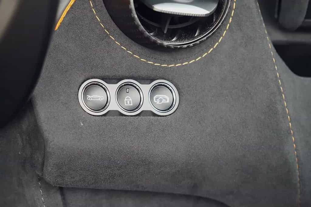 McLaren 720S 4.0 V8 Performance / Lift / 1e besitzer / 3 02/2019-photo-18