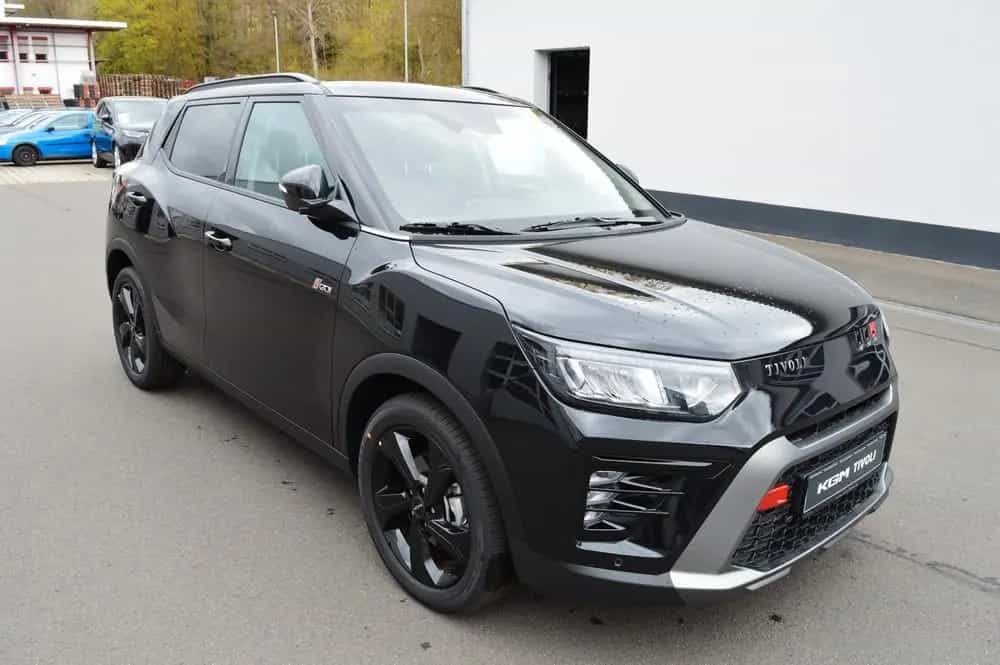 KGM Tivoli 1.5 T-GDI Nomad+ *LED+Leder+2xPDC+Cam+SH* null-photo-3