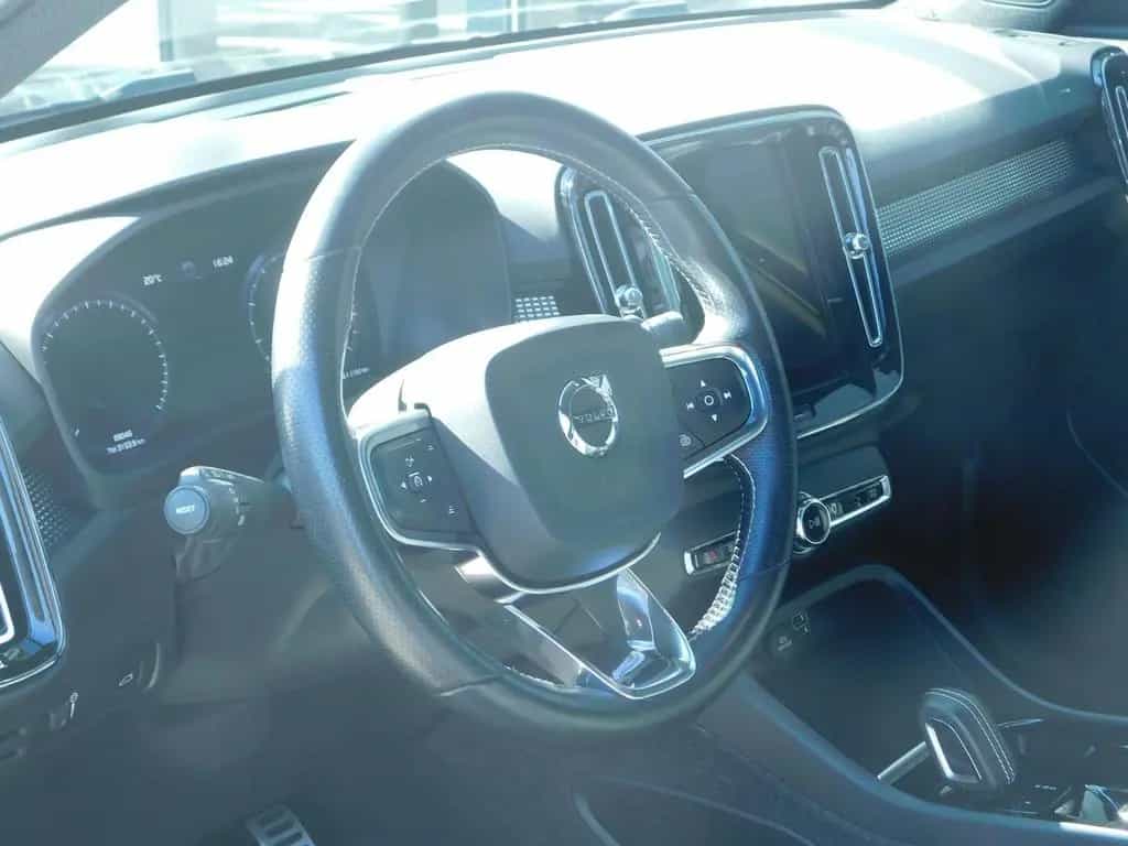 Volvo XC40 B5 AWD R-Design 06/2021-photo-7