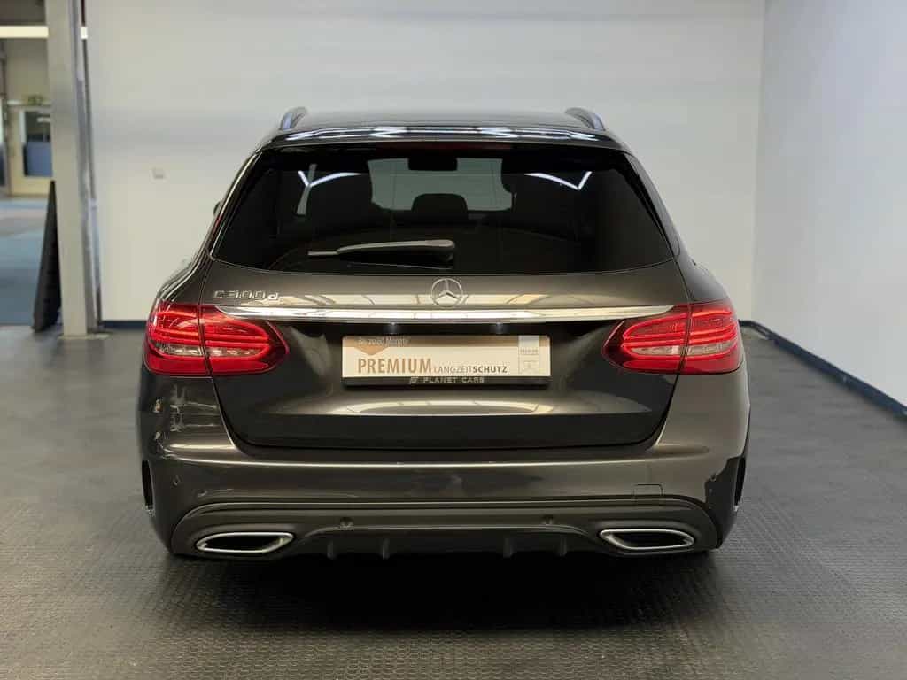 Mercedes-Benz C-Class 300 T d Night Edition*AMG-Paket*5J.Garantie* 10/2020-photo-1