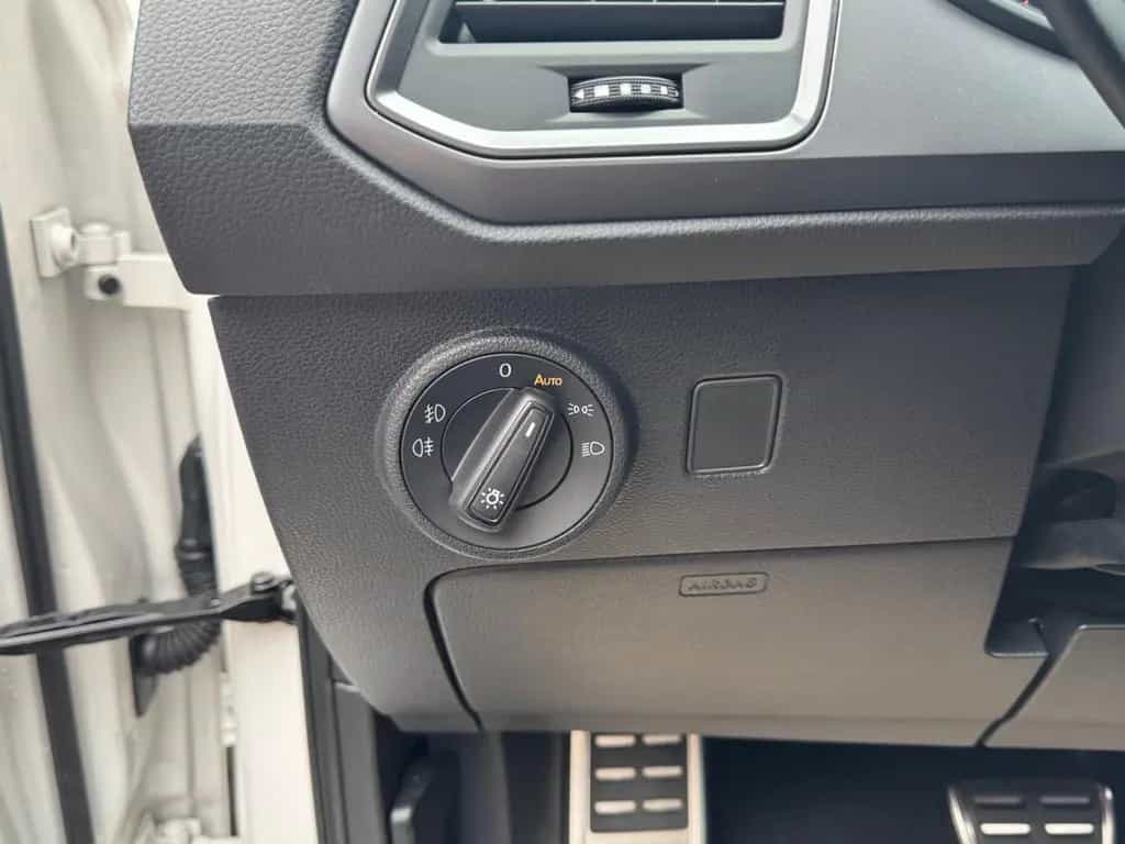 Cupra Ateca DSG Kamera/DAB+/Digital/Lenkradheizung 02/2024-photo-20