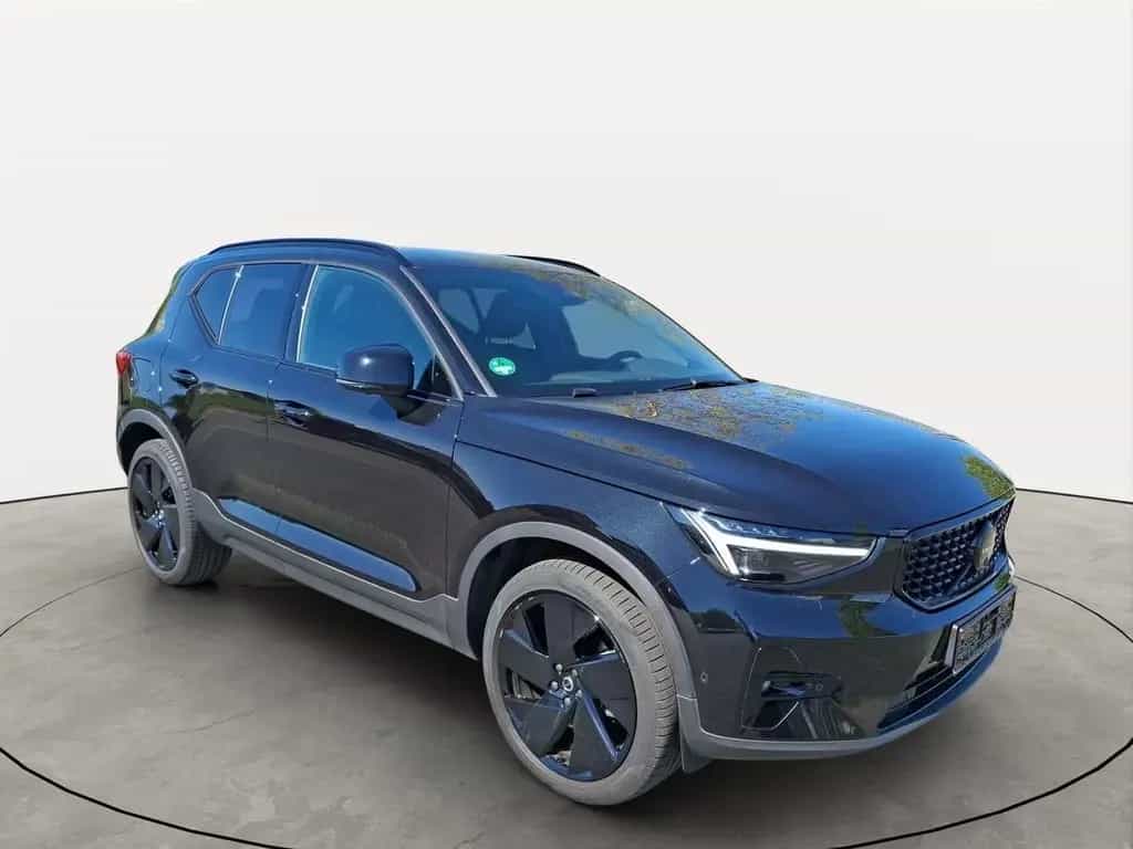 Volvo XC40 Black Edition Plus, B3 360°Kamera Harman/Ka 04/2025-photo-3