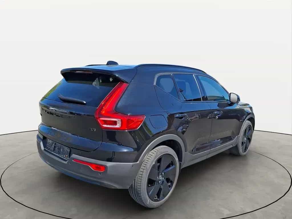 Volvo XC40 Black Edition Plus, B3 360°Kamera Harman/Ka 04/2025-photo-5
