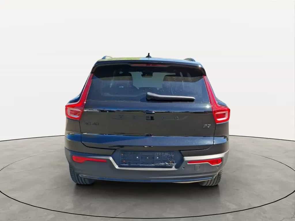 Volvo XC40 Black Edition Plus, B3 360°Kamera Harman/Ka 04/2025-photo-6