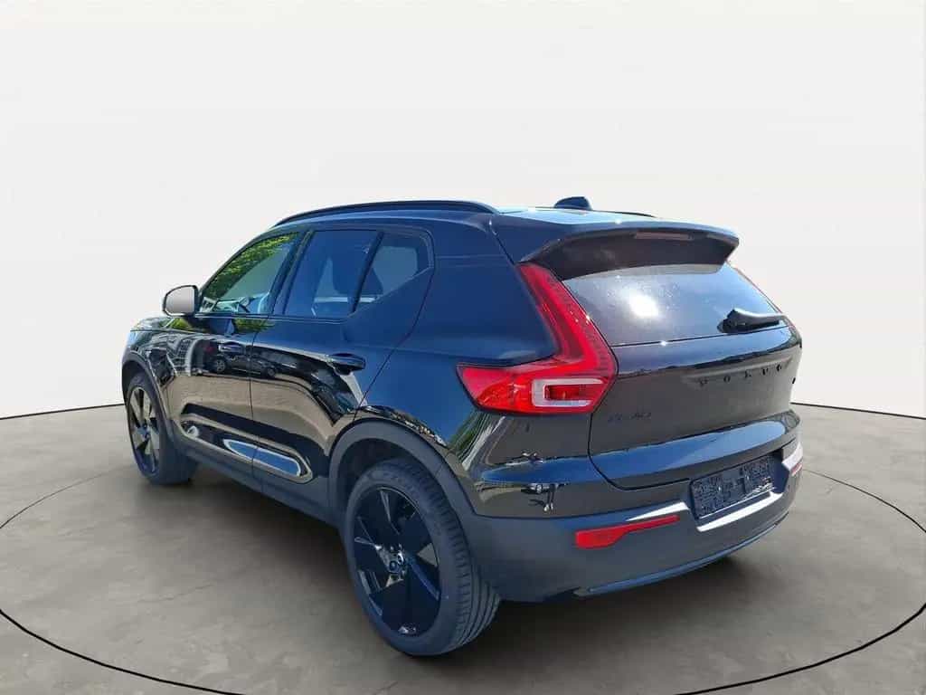 Volvo XC40 Black Edition Plus, B3 360°Kamera Harman/Ka 04/2025-photo-7