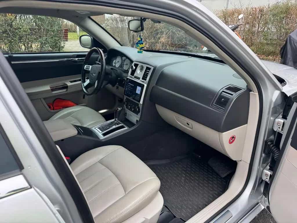 Chrysler 300C 3.0CRD 12/2006-photo-7