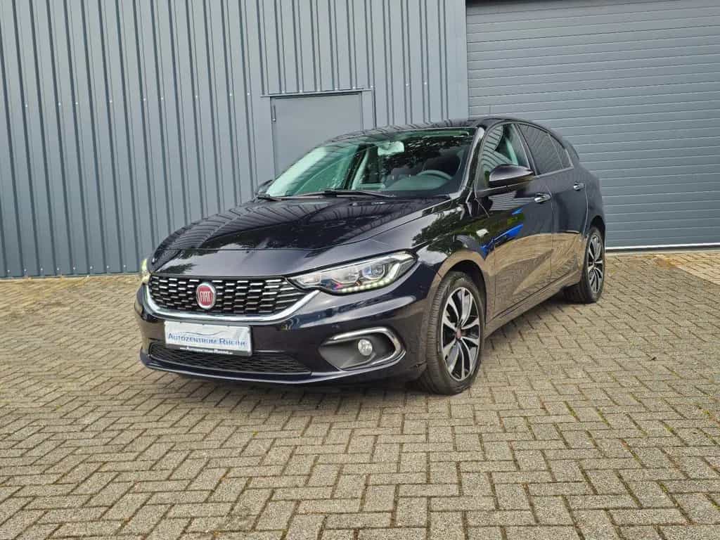 Fiat Tipo Lounge Kamera SHZ NAVI 2.Hand DAB PDC 02/2017-photo-2