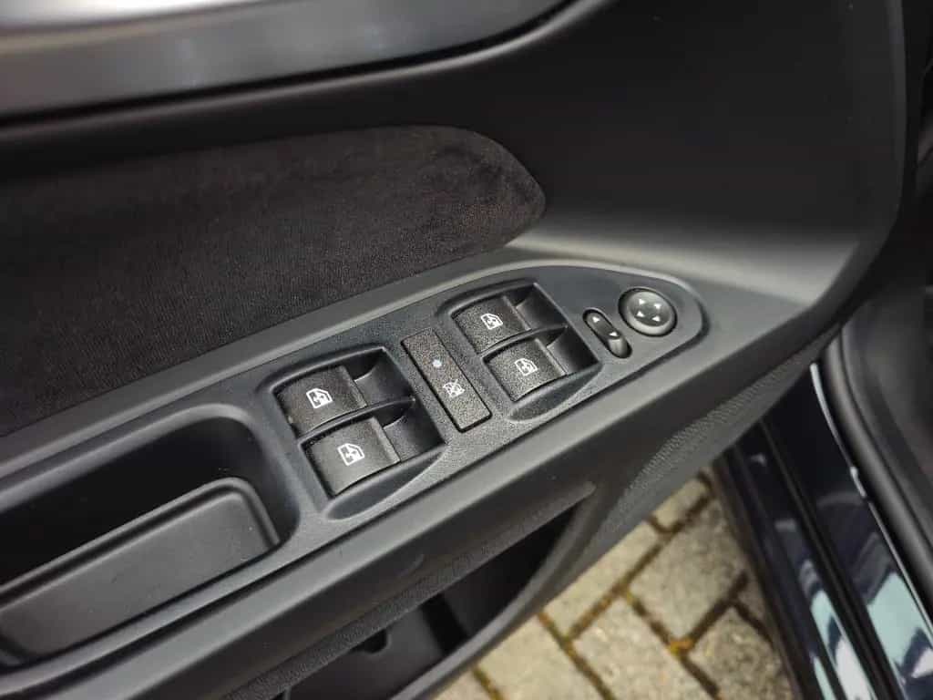 Fiat Tipo Lounge Kamera SHZ NAVI 2.Hand DAB PDC 02/2017-photo-23