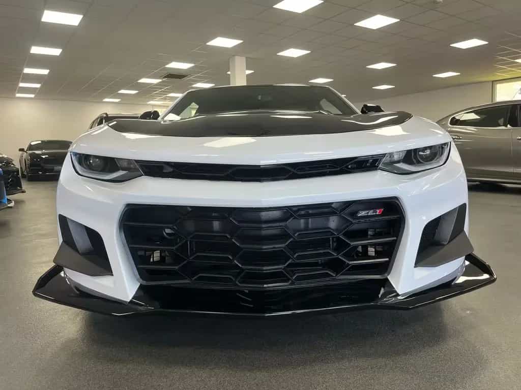 Chevrolet Camaro 2,0l Turbo Aut./ ZL1 Front+Spoiler/4-Rohr 08/2023-photo-4