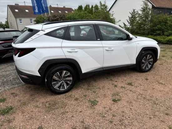 Hyundai TUCSON 1.6 T-GDi 48V-Hybrid 2WD Select +NAVI +FU 03/2021-photo-2