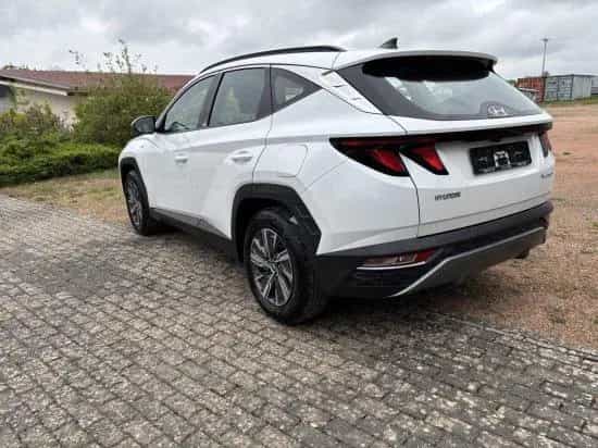 Hyundai TUCSON 1.6 T-GDi 48V-Hybrid 2WD Select +NAVI +FU 03/2021-photo-3