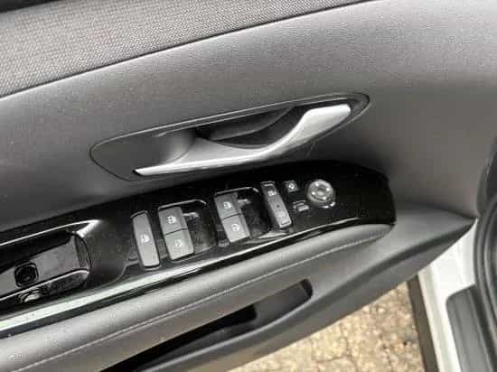 Hyundai TUCSON 1.6 T-GDi 48V-Hybrid 2WD Select +NAVI +FU 03/2021-photo-9