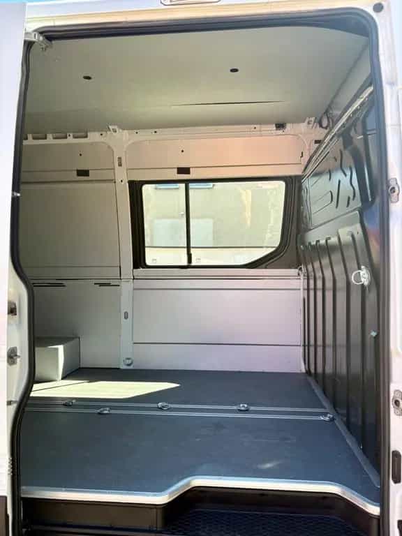 Iveco Daily Kasten 35C18 V 12.900 km H3L3 07/2022-photo-10