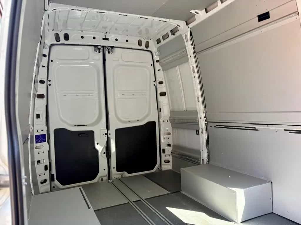 Iveco Daily Kasten 35C18 V 12.900 km H3L3 07/2022-photo-12