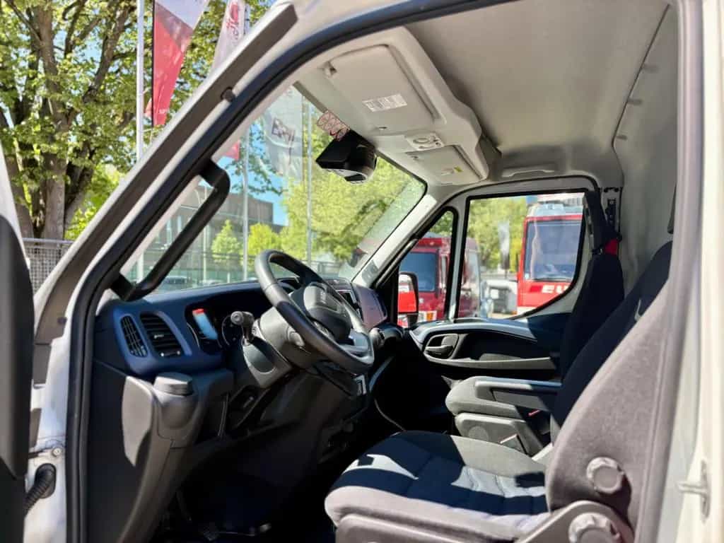 Iveco Daily Kasten 35C18 V 12.900 km H3L3 07/2022-photo-14