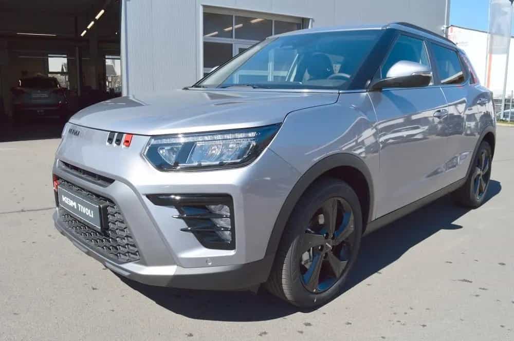 KGM Tivoli 1.5 T-GDI Nomad+ *LED+Leder+2xPDC+Cam+SH* null-photo-1