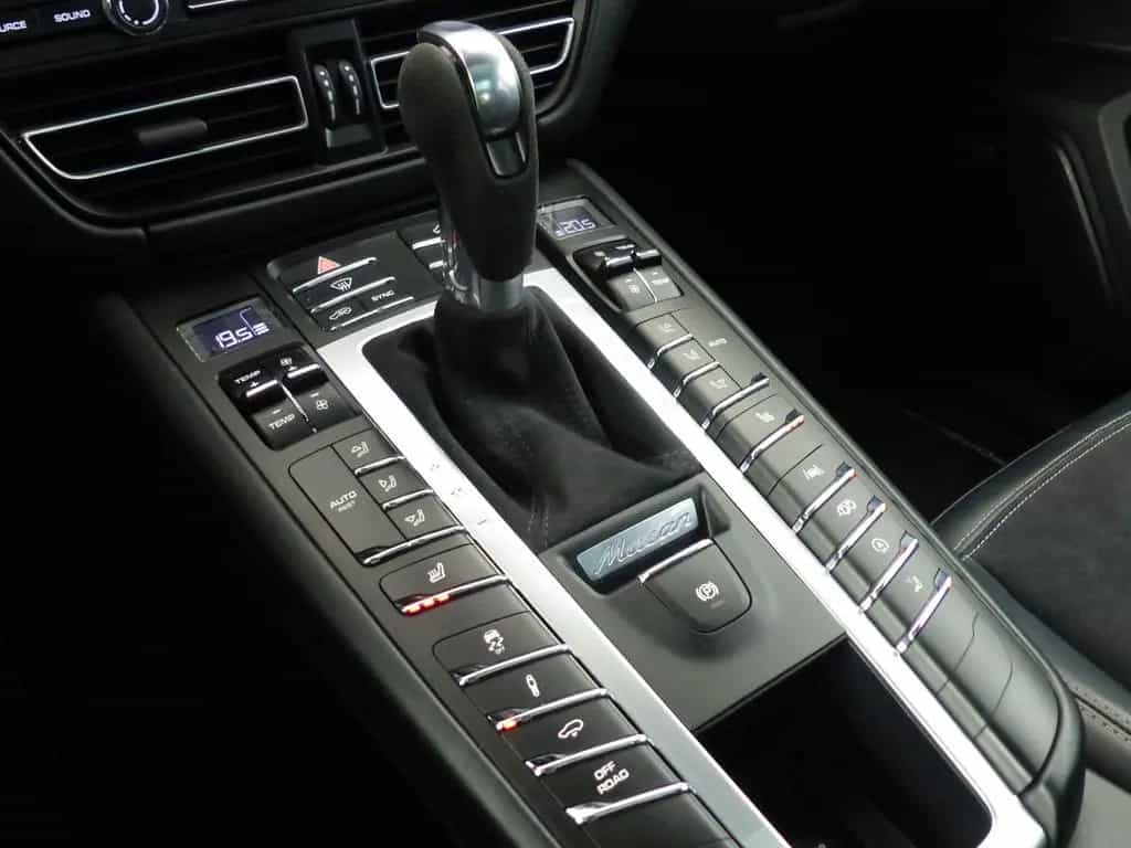 Porsche Macan GTS*BOSE*PDLS*Luft*Pano*SportChrono&Design 07/2021-photo-17